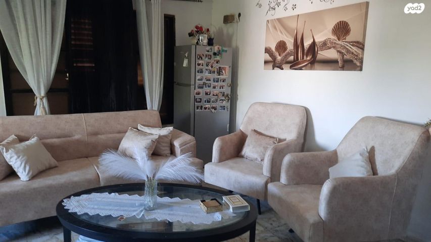 גג/ פנטהאוז, התנאים 13, ג'סי כהן, חולון