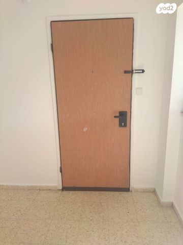 בית פרטי/ קוטג', פני חבר, פני חבר, פני חבר