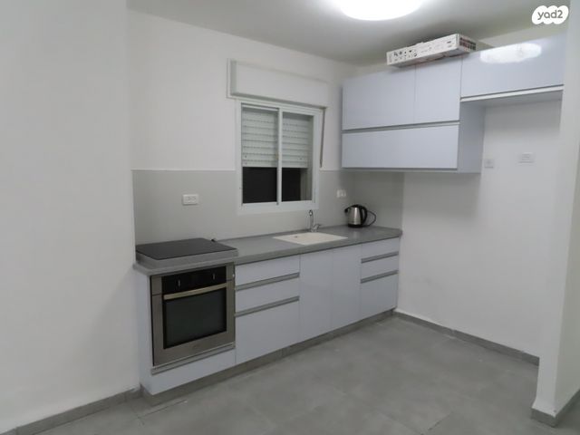 דירה, הדקל 14, בני עי''ש, בני עי"ש