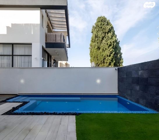 בית פרטי/ קוטג', שמואל יבניאלי 17, שעריה, פתח תקווה