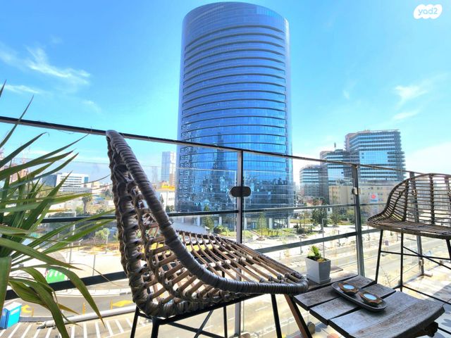 דרך מנחם בגין 31