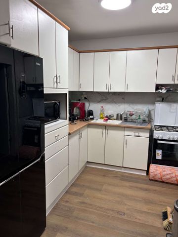 דירה, ז'בוטינסקי 21, שכונה ג', באר שבע