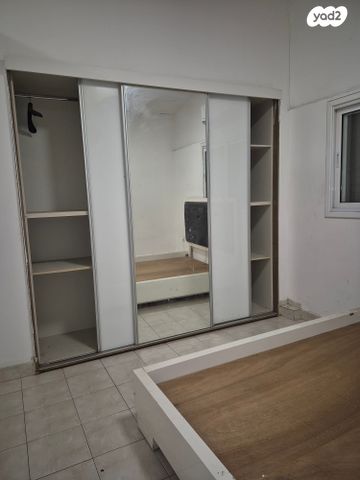 דרך חיל השריון 79