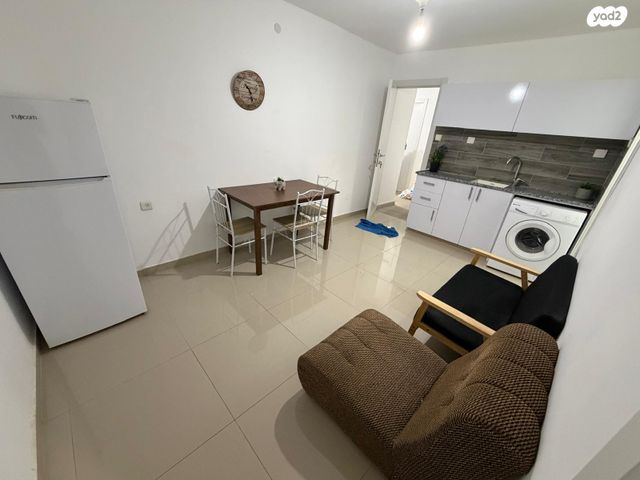 דירה, רמב"ן 86, שכונה ד', באר שבע