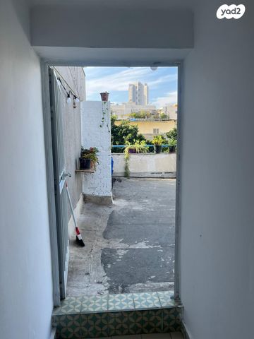 גג/ פנטהאוז, העלייה 31, נווה שאנן, תל אביב יפו