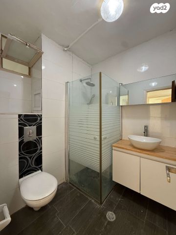 שדרות יעלים 92