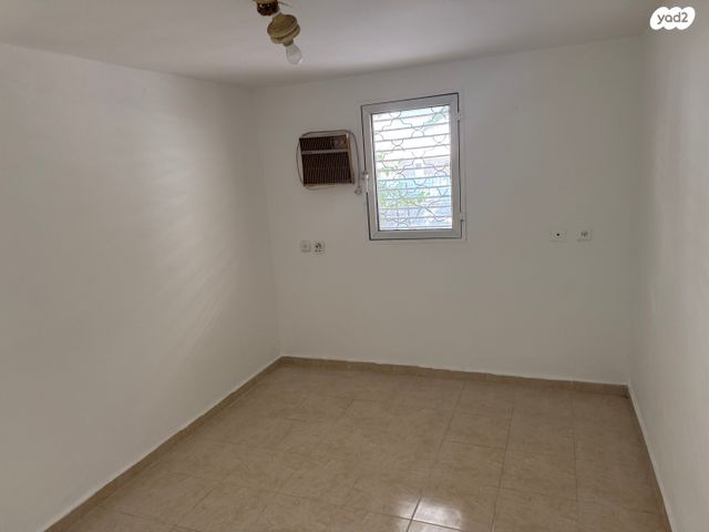 דירה, דרך עכו חיפה 50, מרכז העיר, סביניה, הוותיקה, קרית ביאליק