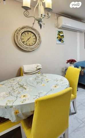 דירה, שער ציון 10, קרית שרת מערב, חולון