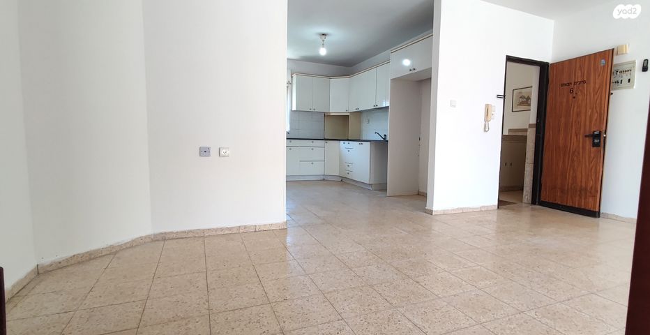 דופלקס, חרצית 42, גבעת האירוסים, נתניה