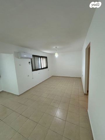 דירה, משעול הדקלים 2, רמת בלפור, מגדל העמק