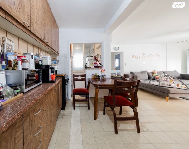 דירה, יהודה הנשיא 29, צפון מערב מרכז העיר, נתניה