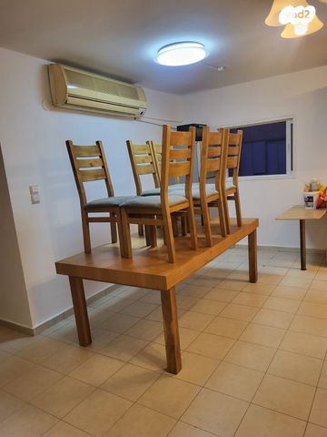 דירה, הגדוד העברי 4, רמב"ם, ראשון לציון