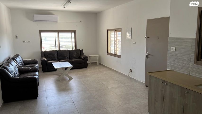 דירה, שדרות אבא חושי 1, עספיא, עספיא