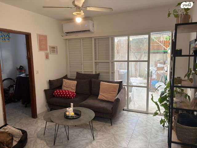 דירת גן, הנביאים 47, שיכוני המזרח, ראשון לציון