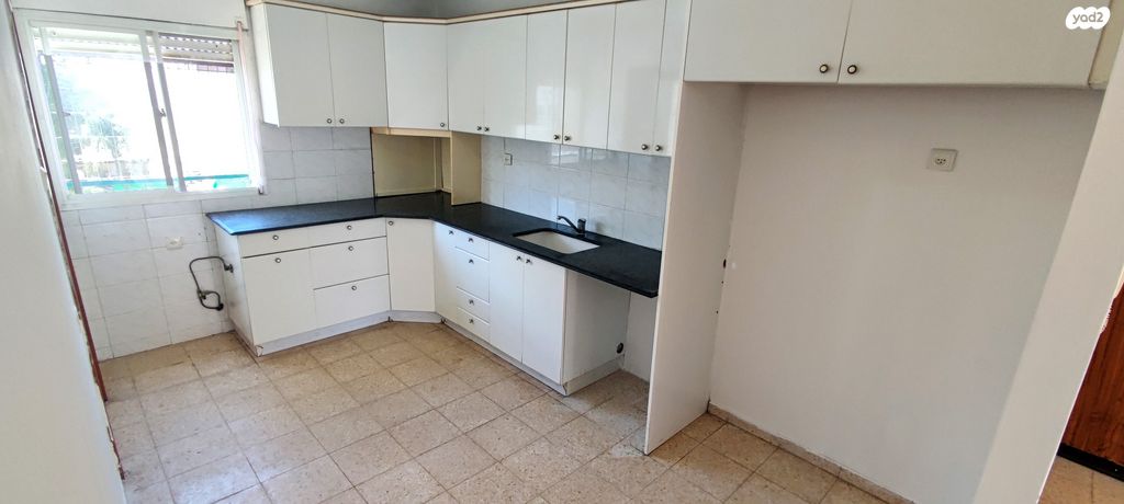 דופלקס, חרצית 42, גבעת האירוסים, נתניה