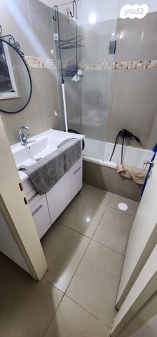 דירה, חביבה רייק 18, לב העיר, בת ים