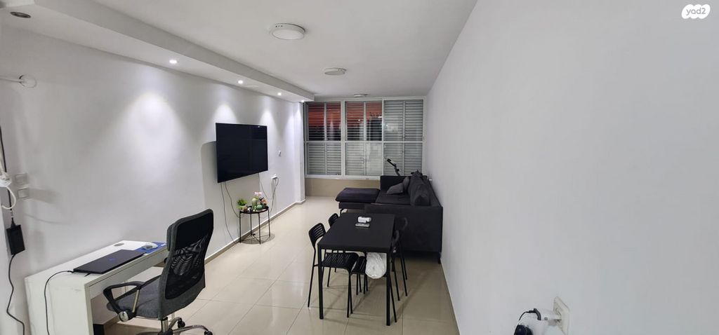 דירה, חביבה רייק 18, לב העיר, בת ים