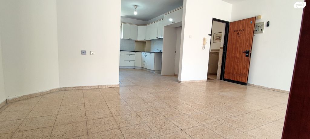 דופלקס, חרצית 42, גבעת האירוסים, נתניה