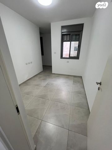 דירה, לח"י 8, שאר העיר, בני ברק