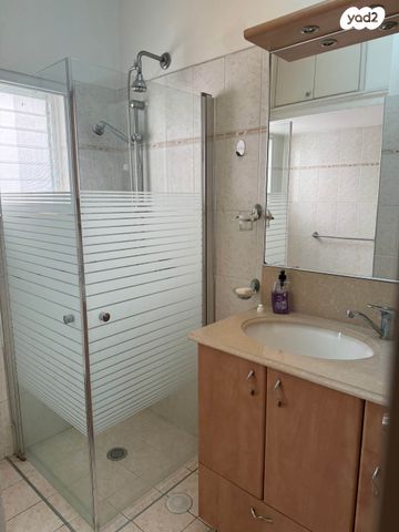 דירה, ירושלמי 10, בבלי, תל אביב יפו