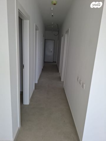 גג/ פנטהאוז, לשם 13, שאר העיר, אריאל