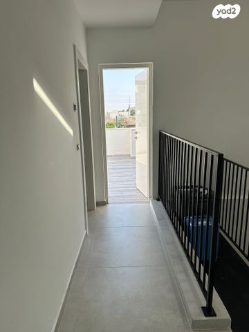 דו משפחתי, זוויתן 11, המושבה הירוקה, אבן יהודה