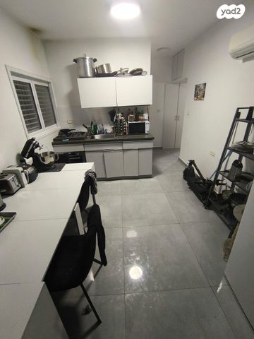 דירה, דרך נגבה 51, מרום נווה, רמת יצחק, רמת גן