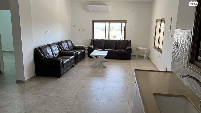 דירה, שדרות אבא חושי 1, עספיא, עספיא