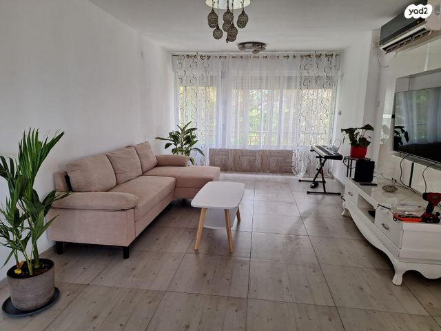 דירה, דרך צרפת 5, קרית שפרינצק, חיפה