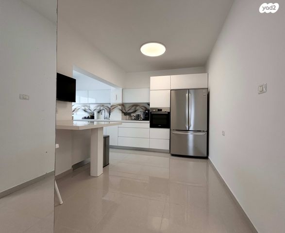 דירה, המבדיל 8, נחלת גנים, רמת גן