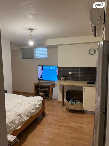 יחידת דיור, המניין הראשון 1, מרכז מערבי, נס ציונה