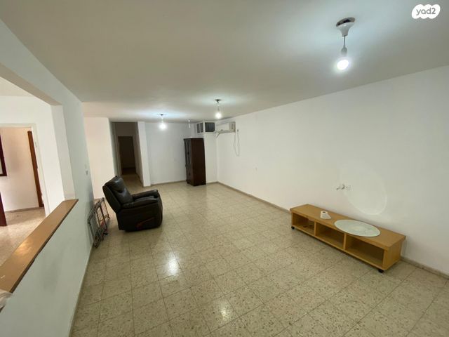 דירה, מהרי"ץ 4, נחליאל, חדרה