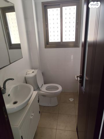 דירה, יד שלום 39, תל יהודה, רמת גן