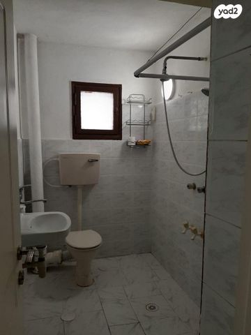 דירה, שבטי ישראל 11, גבעת אולגה, חדרה