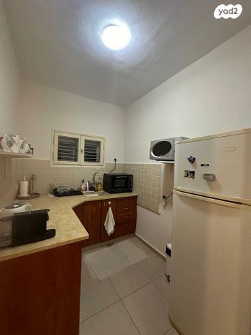 דירה, צה"ל 4, נווה עמל, הרצליה