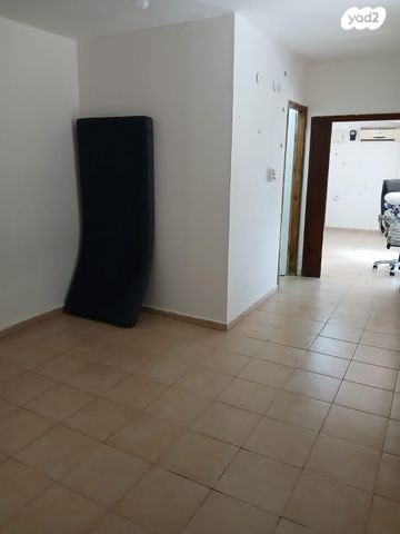 דירת גן, אילנות 6, טנה, כרמיאל