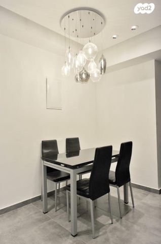 דירה, עין שמש 7, גבעת סביון, גני תקווה