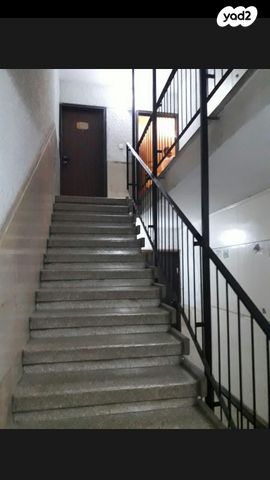 דירה, אלופי צה"ל 45, קרית שרת מערב, חולון