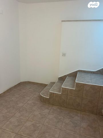 יחידת דיור, הזית 33, כפיר יוסף, אלפי מנשה