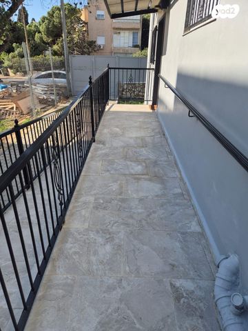 דירה, שדרות מוריה 89, שמבור, חיפה