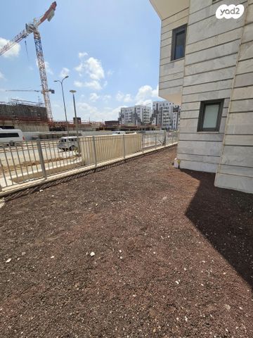 דירת גן, לח"י 13, שאר העיר, בני ברק