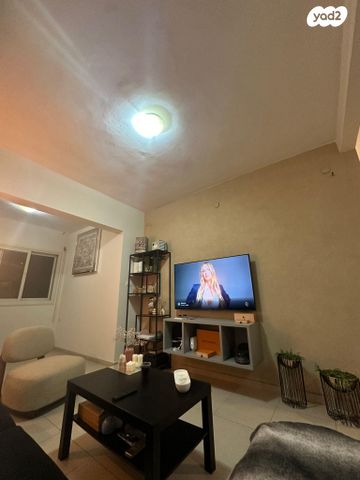 דירה, צה"ל 4, נווה עמל, הרצליה