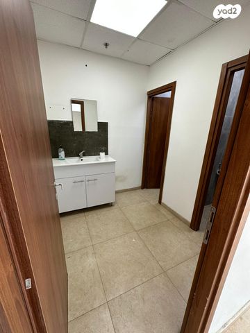 מבוא סיוון 1