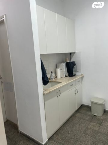 משרדים, אסותא 4, הגבעה, אבן יהודה