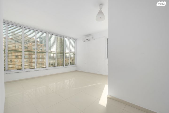 דירה, שדרות ז'בוטינסקי 46, מרכז העיר דרום, נתניה