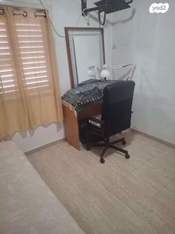 דירה, קרצ'בסקי, רמב"ם, ראשון לציון