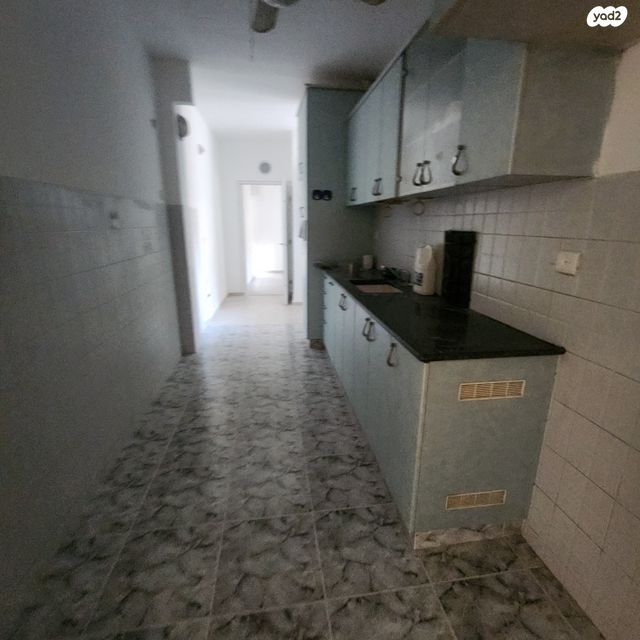 דירה, הפטמן 8, לב העיר, בת ים