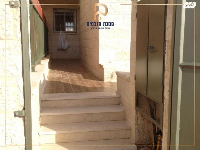 בית פרטי/ קוטג', נורית, גבע בנימין, אדם - גבע בנימין