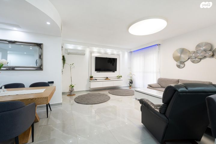 דירת גן, האיילון, גני יער, לוד