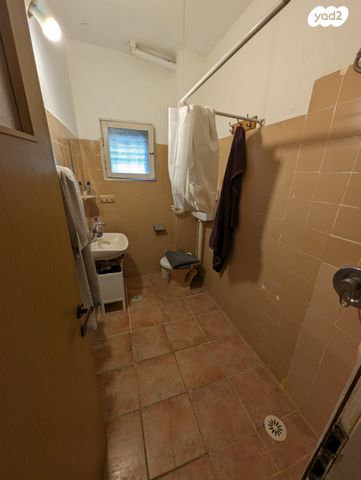 דירת גן, איינשטיין, שכונה ב', באר שבע